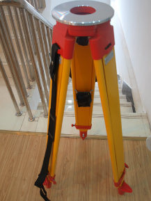 Wooden Tripodfor Total Station/Theodolite/ Auto Level (JM-1B)